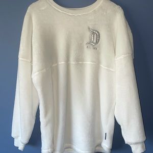 Disneyland park exclusive white super soft top